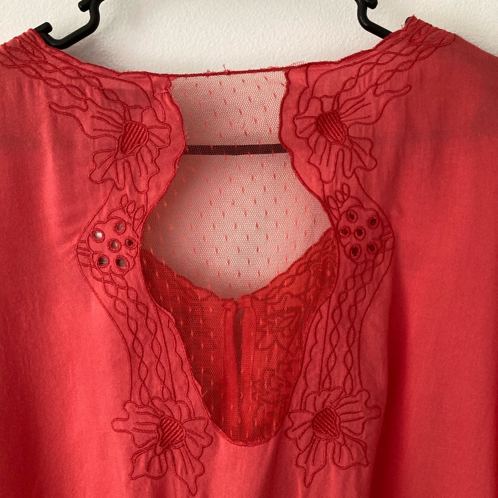Jun & Ivy Coral Eyelet Blouse NWT Valentine’s Worthy - Picture 8 of 12